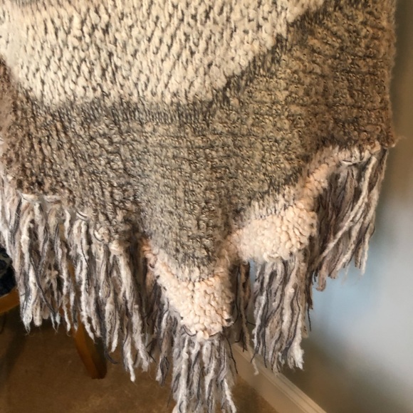 INC. brand sweater poncho - Picture 7 of 8